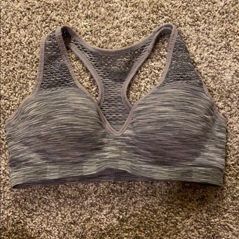VS sports bra